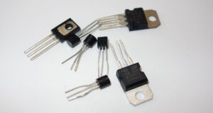 What is Transistor? Types of Transistor, Working of N-P-N and P-N-P Transistors