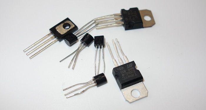 Electronics Basics How a Transistor Works Random Nerd Tutorials